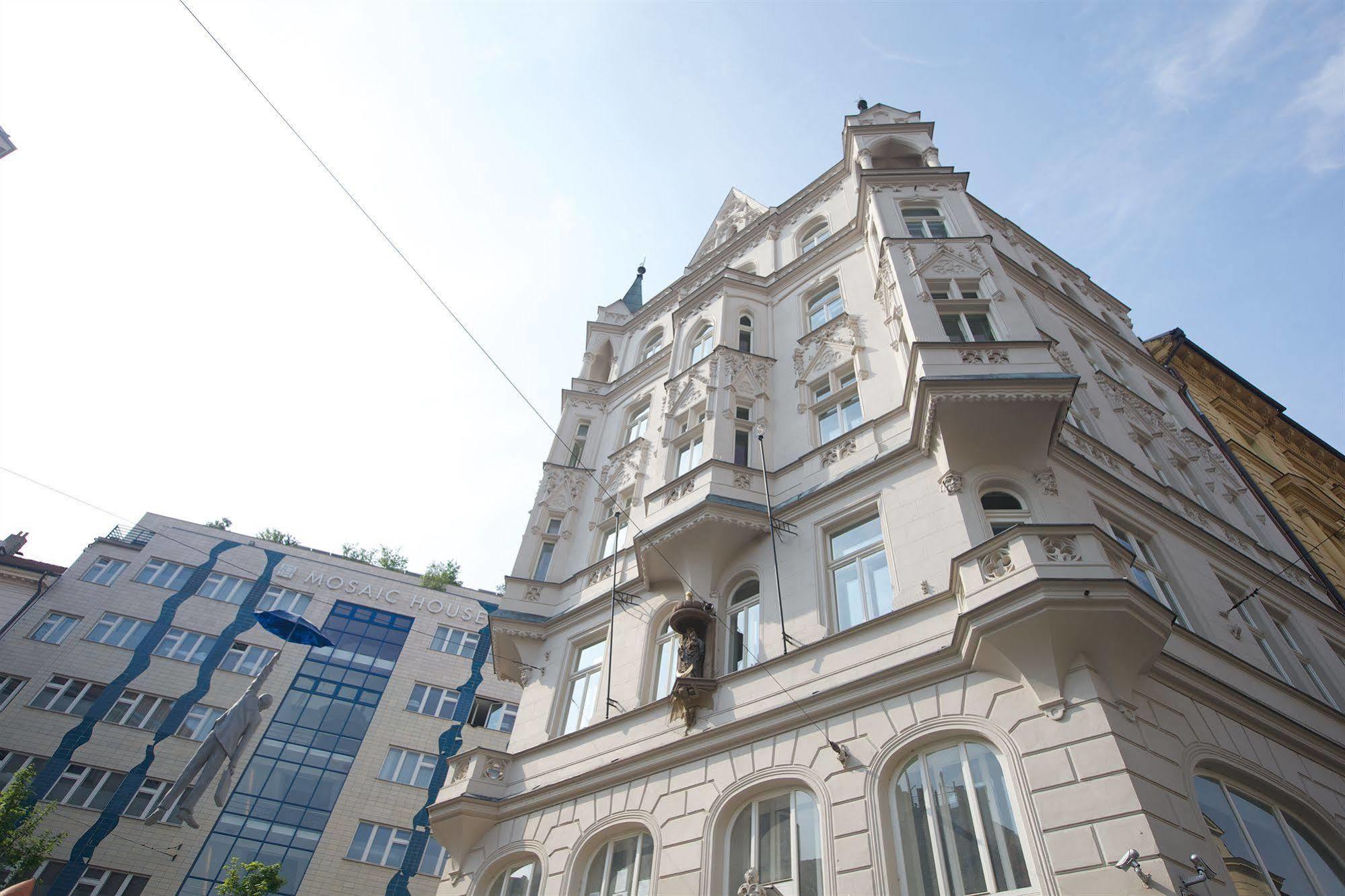 Aparthotel Mooo Downtown Praga Exterior foto